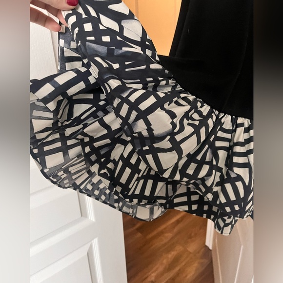 Super stylish COS woven dress - Picture 2 of 4